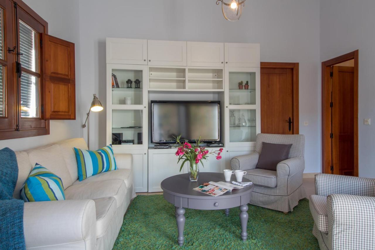 Quiet House In Village Center With Mountains Views Frigiliana Exteriör bild