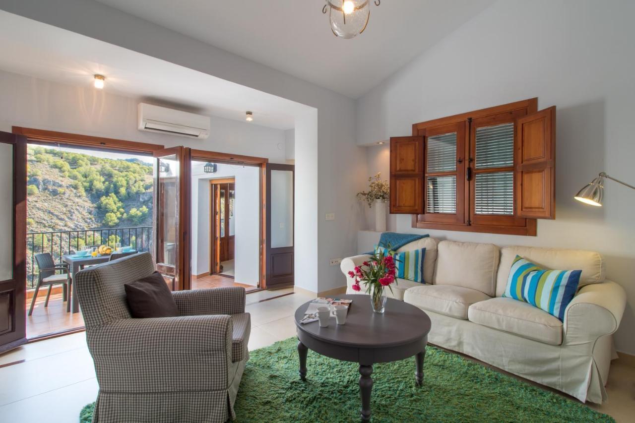 Quiet House In Village Center With Mountains Views Frigiliana Exteriör bild