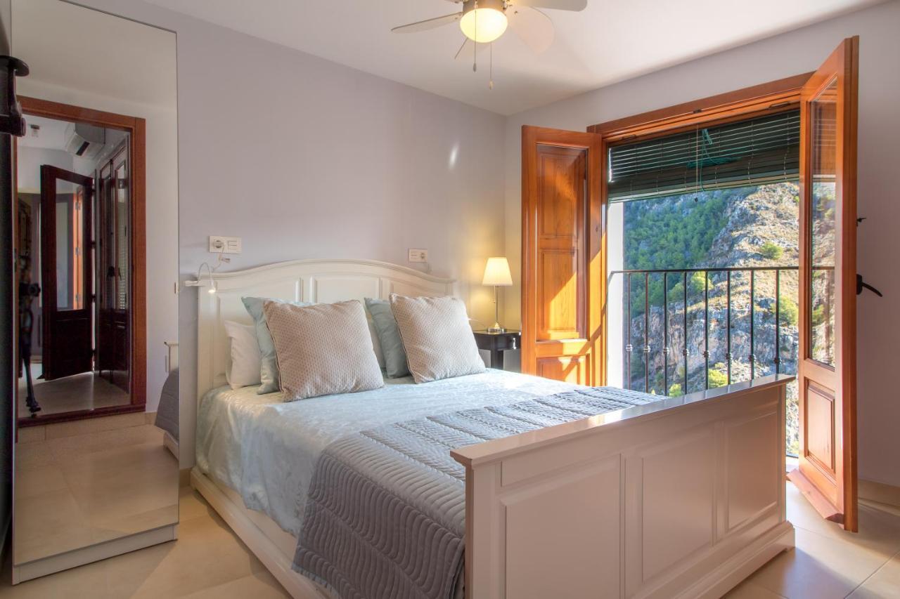 Quiet House In Village Center With Mountains Views Frigiliana Exteriör bild